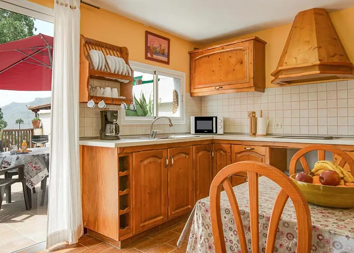 Holiday Cottage Santa Lucia