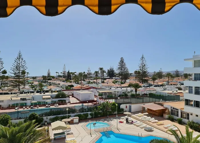 Barbados II Yumbo Two Bedroom Apartment
