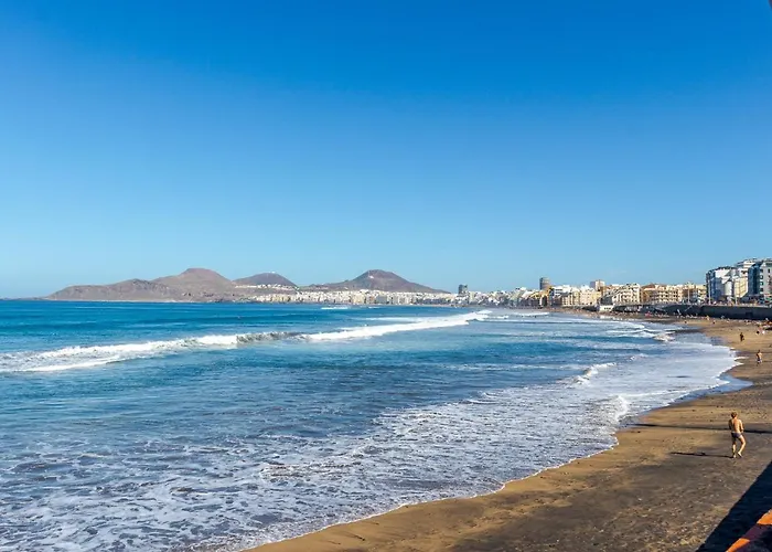 Ocean & Auditorium Views