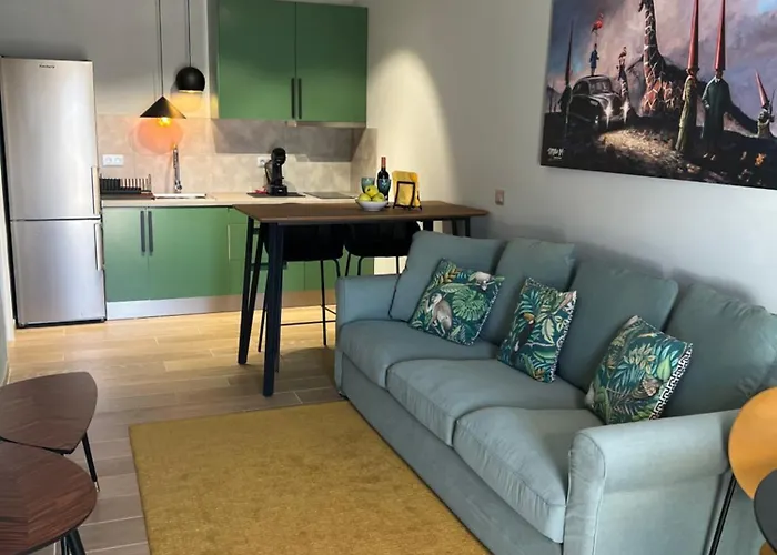 Green Dream Apartment