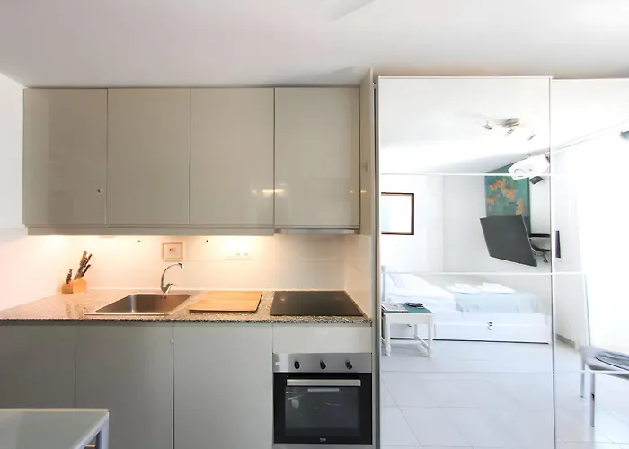 Studio Home For Beach Holiday