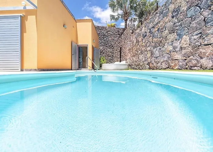 Villa Calma II By Tenproperties