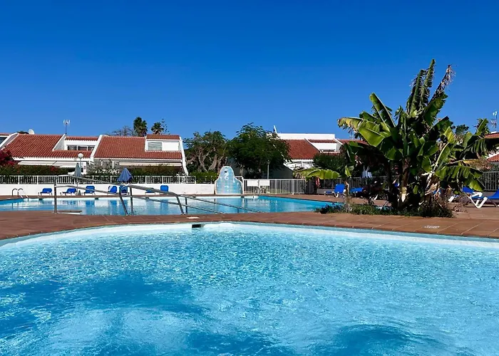 Villa Beskow Sunny Golf