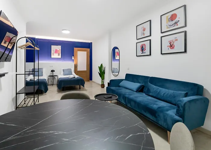 Las Canteras Coastal Rooms - Only Adults