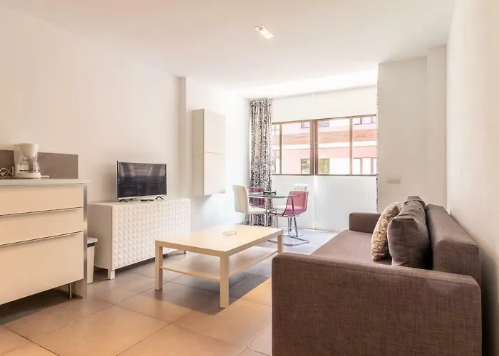 Flatguest Santa Catalina + Beach + Central + Wifi