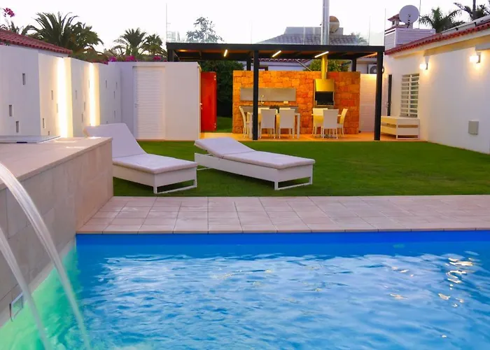 Villa Calma Luxury Villa