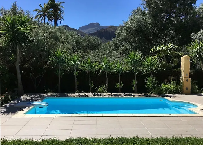 Bohemian Hideaway Finca - 2 Unique Houses With Shared Pool