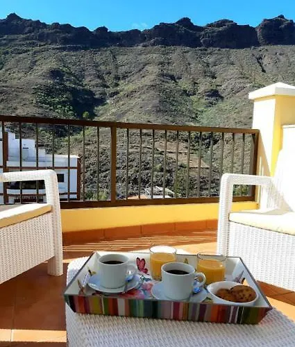 8 Paseo El Curato