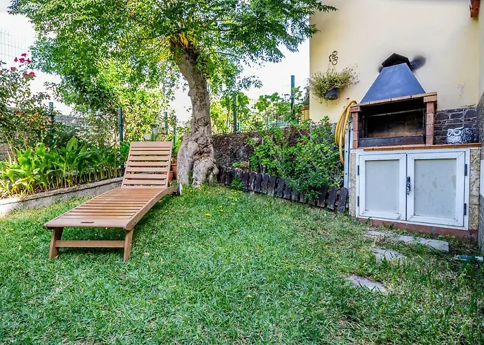 Villa Martina Bungalow With Garden, Bbq, And Pools
