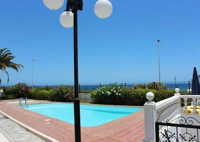 2 Bedrooms House At San Bartolome De Tirajana 300 M Away From The Beach With Sea View Shared Pool And Enclosed Garden
