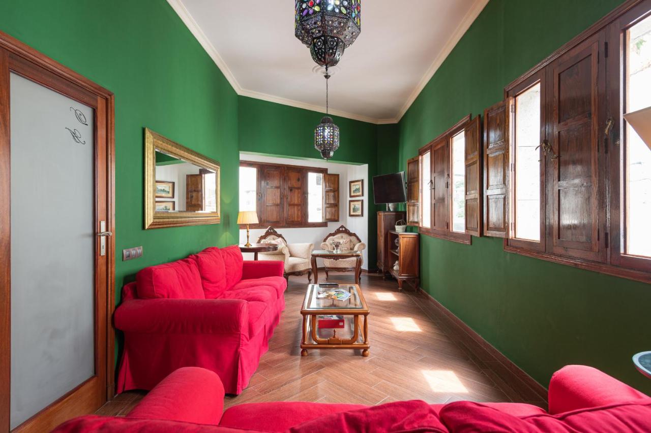 Homeforguest New Duplex With Rooftop Next To Cathedral Arucas