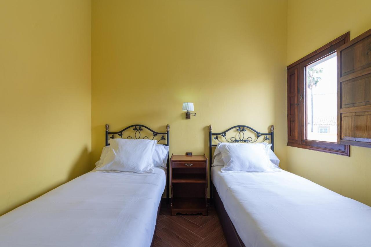 Homeforguest New Duplex With Rooftop Next To Cathedral * Arucas