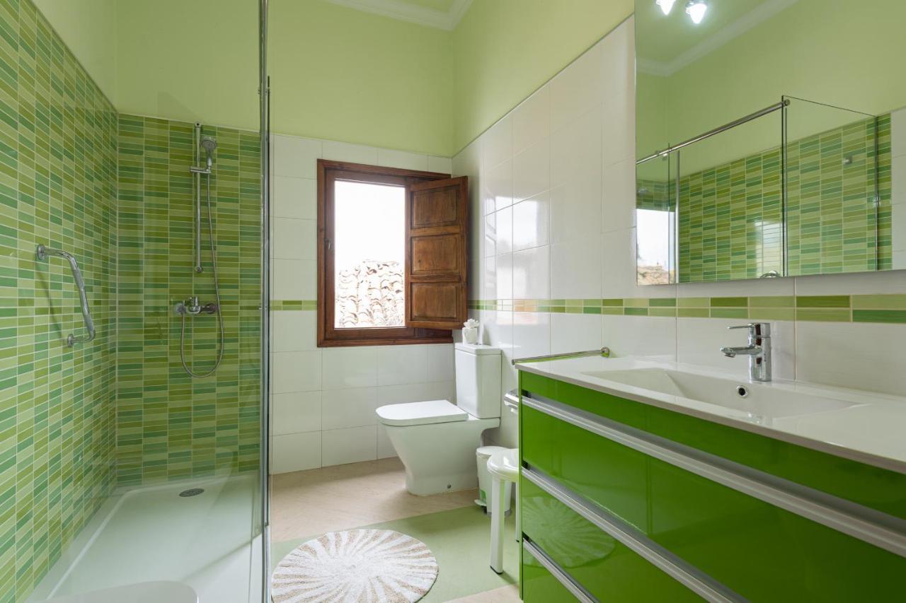 Appartamento Homeforguest New Duplex With Rooftop Next To Cathedral Arucas