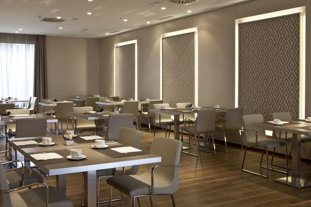 Ac Iberia Palmas By Marriott Hotel 4*