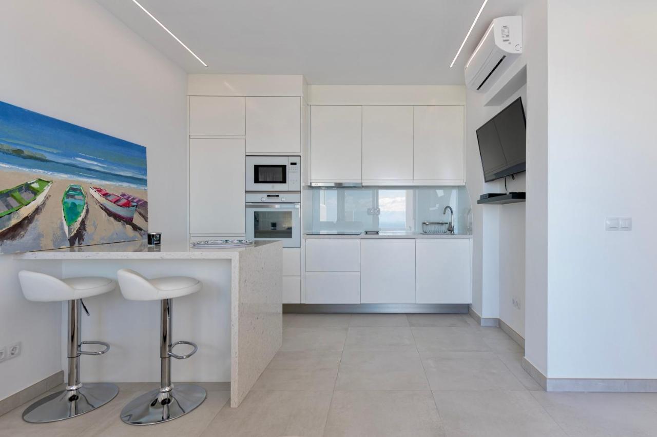 Apartment Brand New - Ocean Views - Sunset Terrace - Pool