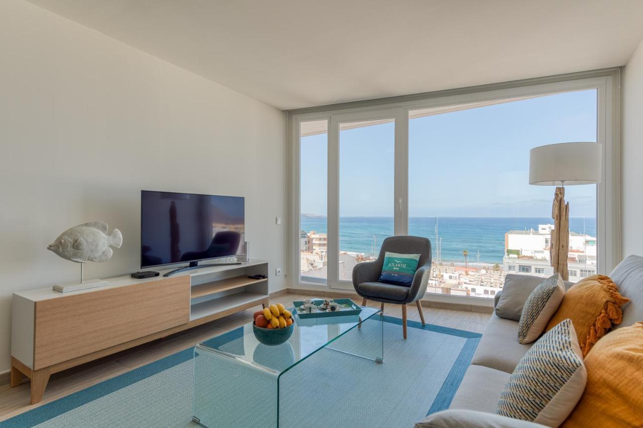 Elegant Living With Great Views Of Canteras Apartment