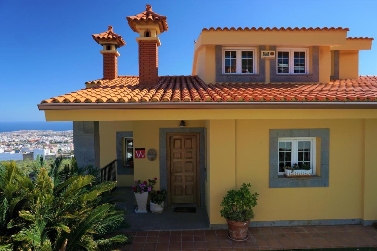 Pedro's House With Fantastic Views *