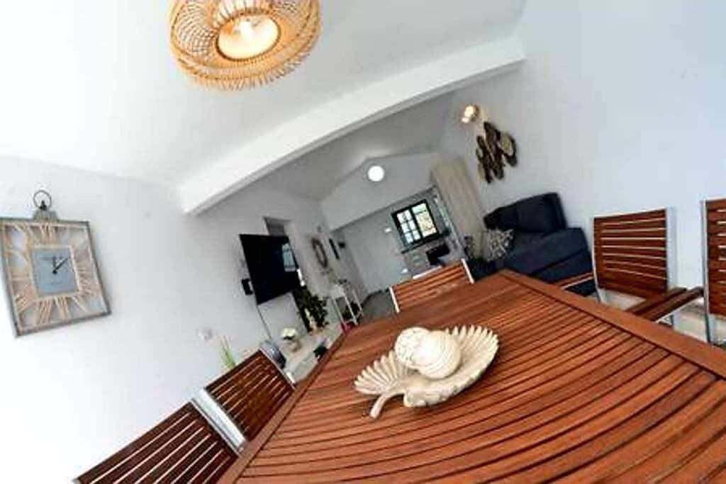 Сasa de vacaciones Enjoy Days Of Dreams In Paradise, 2 Bedroom With Pool