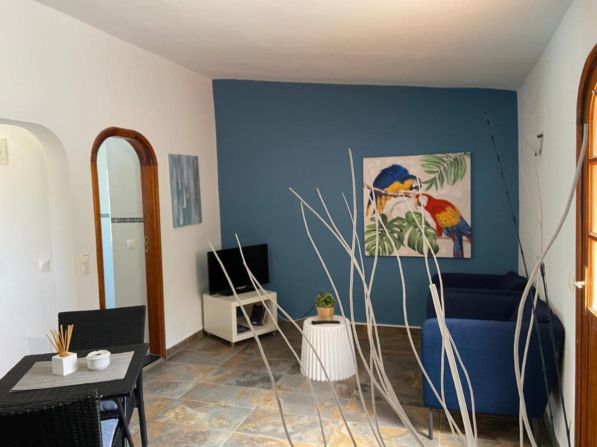 La Casa Blanca Maspalomas - - Adults Only Guest house