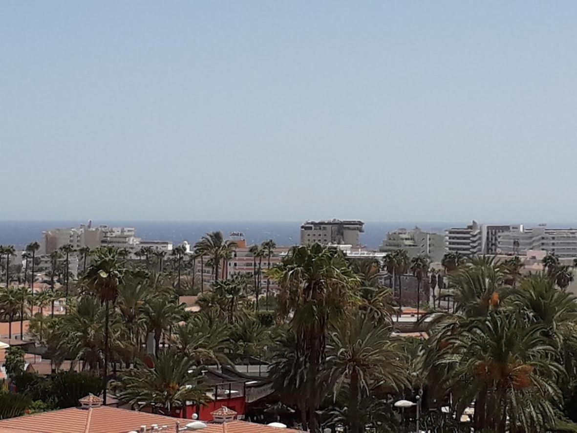 Deluxe Yumbo * Playa del Inglés