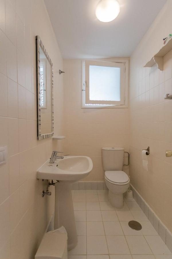 Apartamento With Terrace On The Beachfront Salinetas