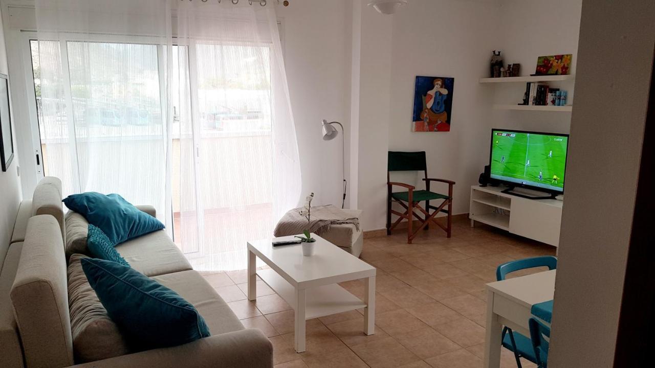 2 Bedrooms At Lomo Quiebre 50 M Away From The With Furnished Terrace And Wifi Puerto De Mogan