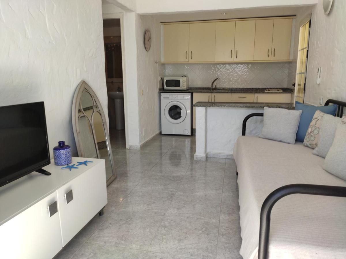 Private A 200 Meters To Yumbo Center Appartamento *