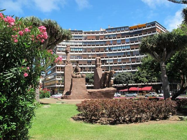 Victoria 51. * Las Palmas de Gran Canaria