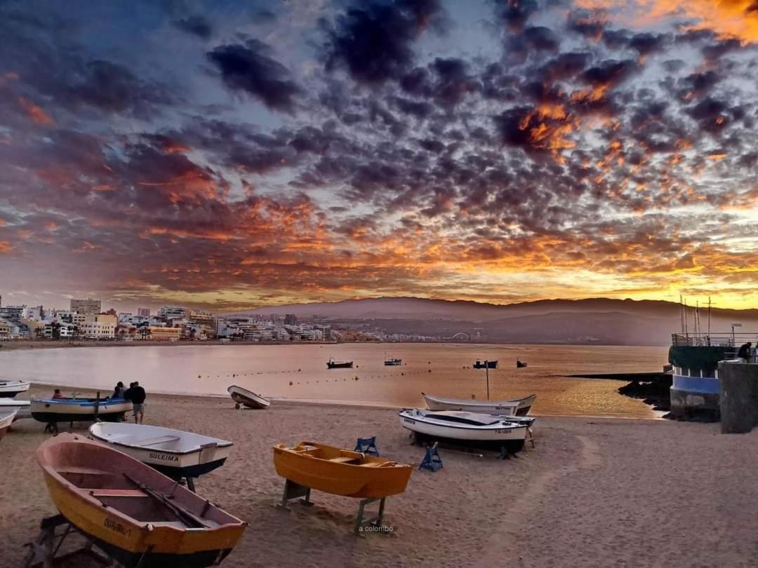 Canteras Hierro-1 * Las Palmas de Gran Canaria
