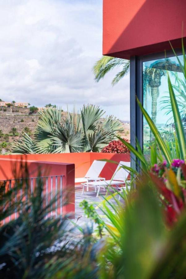 Villa Stunning Detached Garden With Private Pool