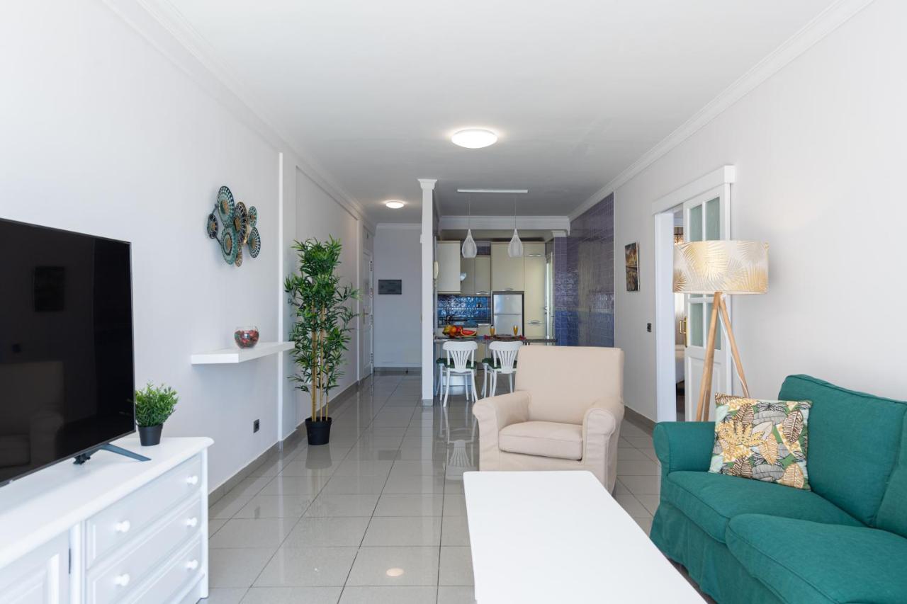 Beachfront In Puerto Mogán Apartamento *
