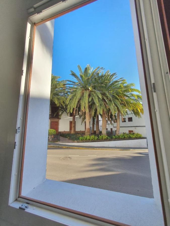 Pueblo *