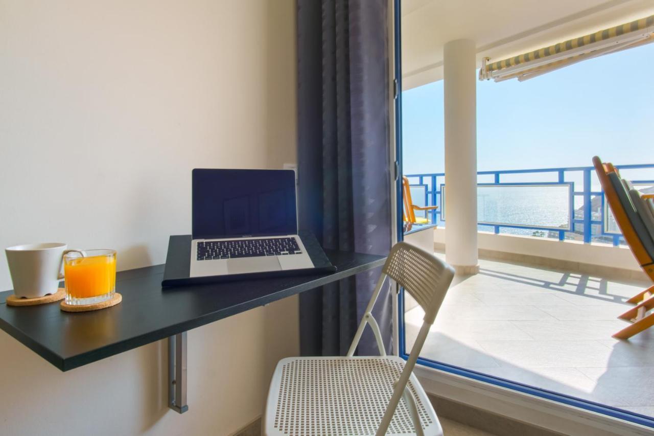 Apartment Stunning Views Guaranteed *