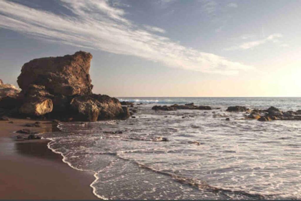 Superior 2 Bedroom Penthouse, Almost On The Beach. Apartamento *