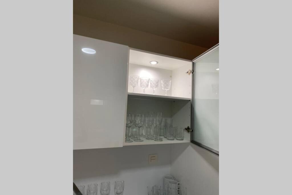 Apartamento Superior 2 Bedroom Penthouse, Almost On The Beach.