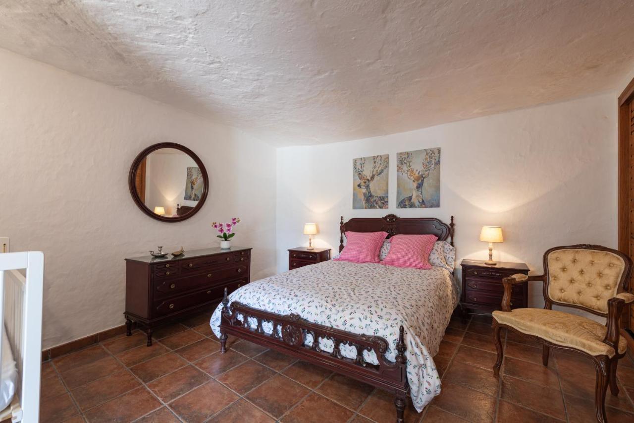 Sunset Views Terrace 2br Cave House - Parking Сasa de vacaciones