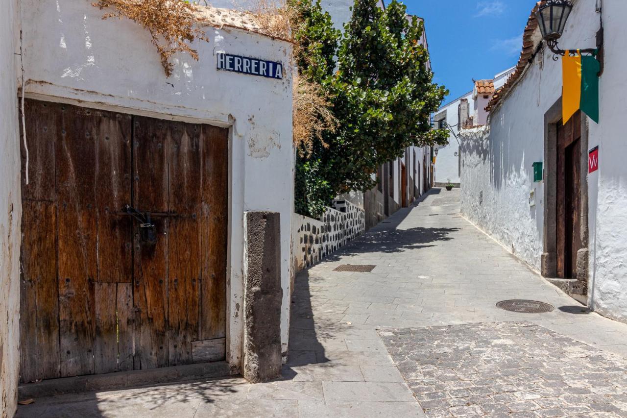 Casona Gildana: Historia, Patrimonio/e-working