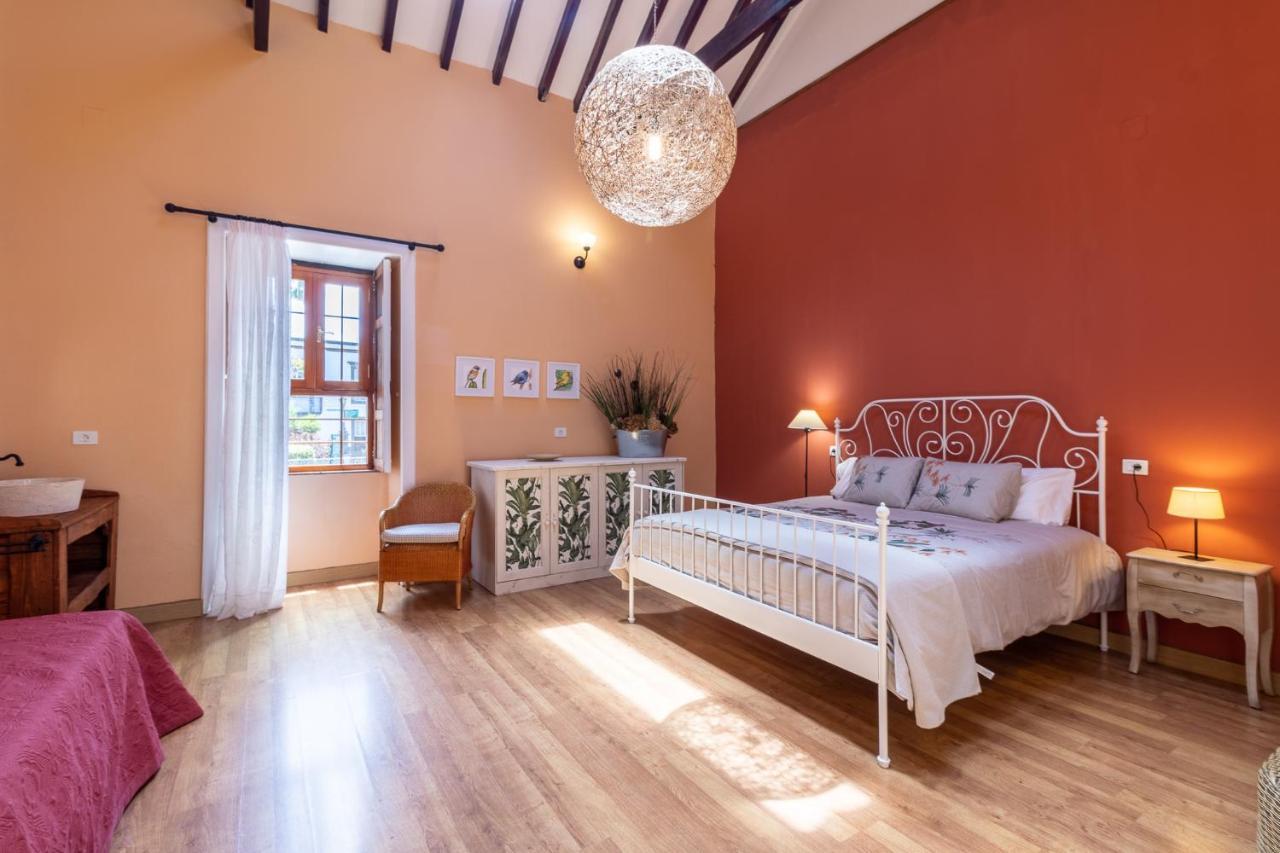 Casona Gildana: Historia, Patrimonio/e-working