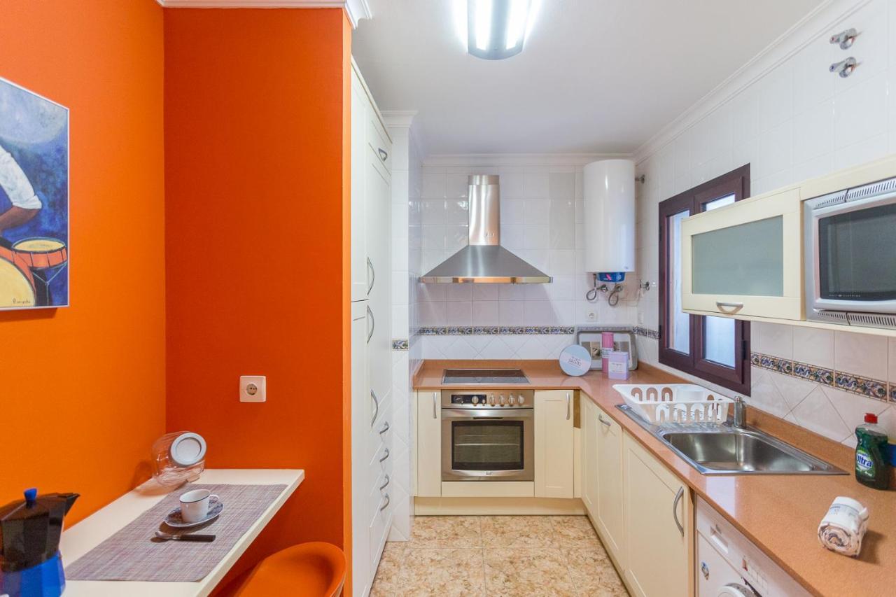 New And Modern In Beach. Apartamento *