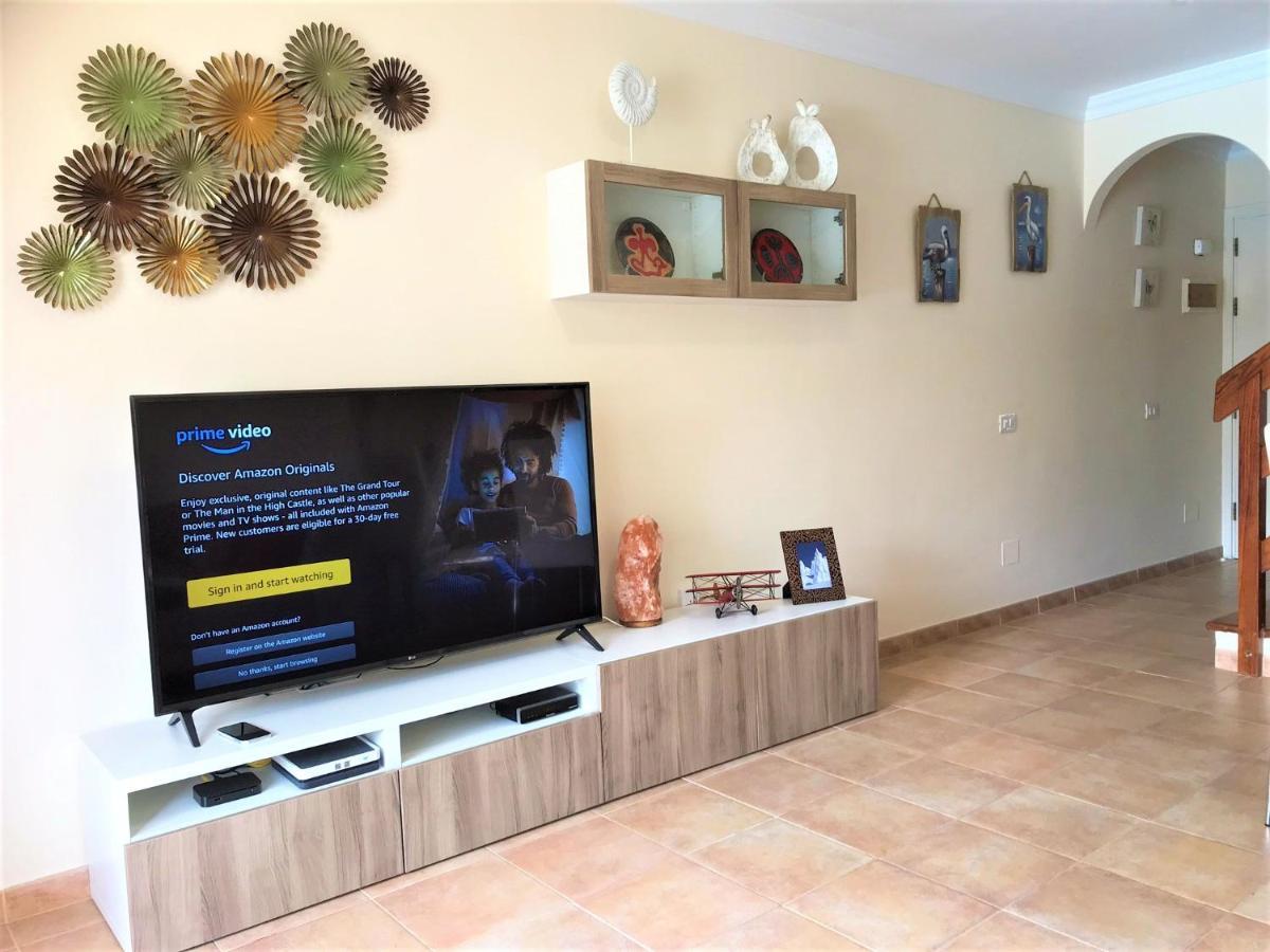 Cura Marina - Exclusive Duplex, Pool And Garden, At 50 Mt, Wifi 450 Mbps,