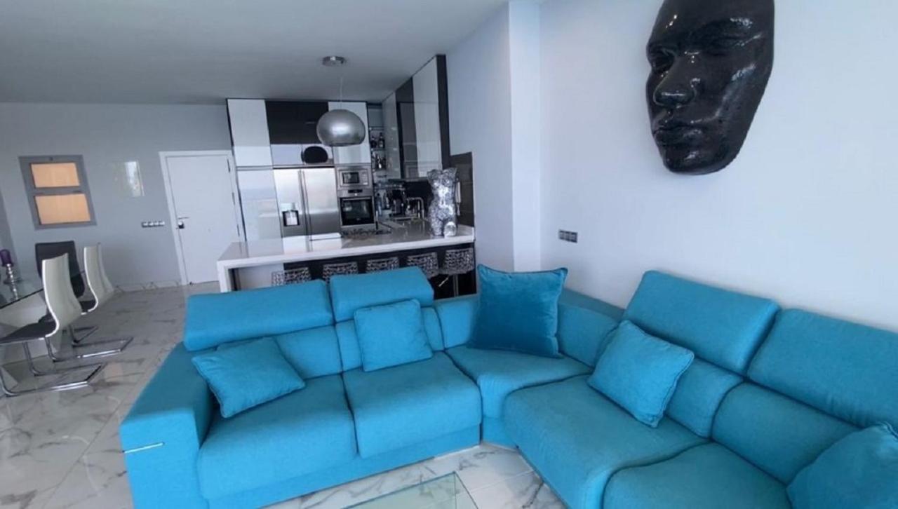 Apartment Penthouse In The Sea, Tauro *