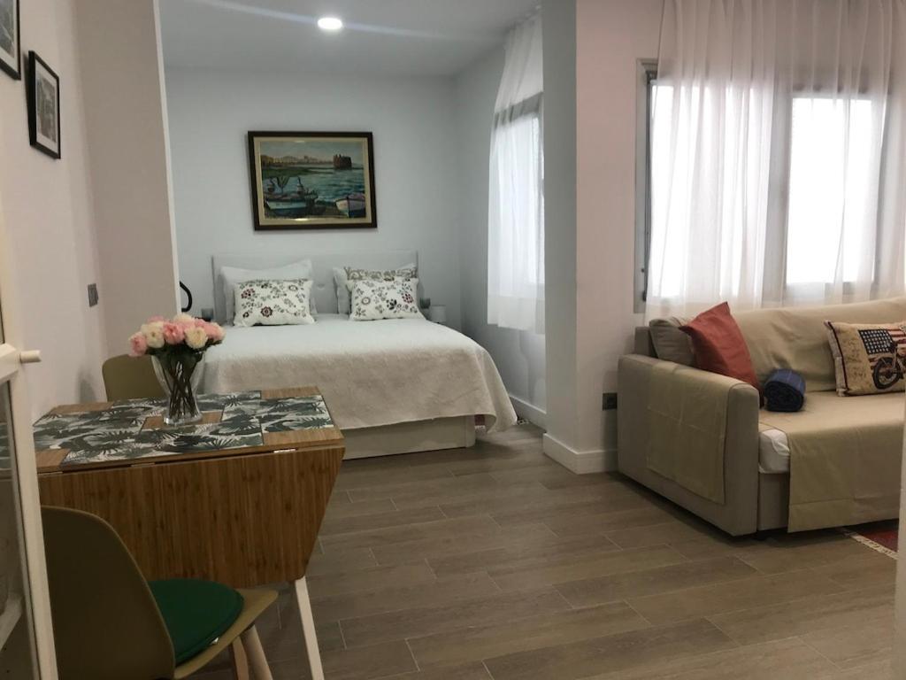 Apartment By The Ocean-The Tourist Dream- Canteras Beach Appartamento *
