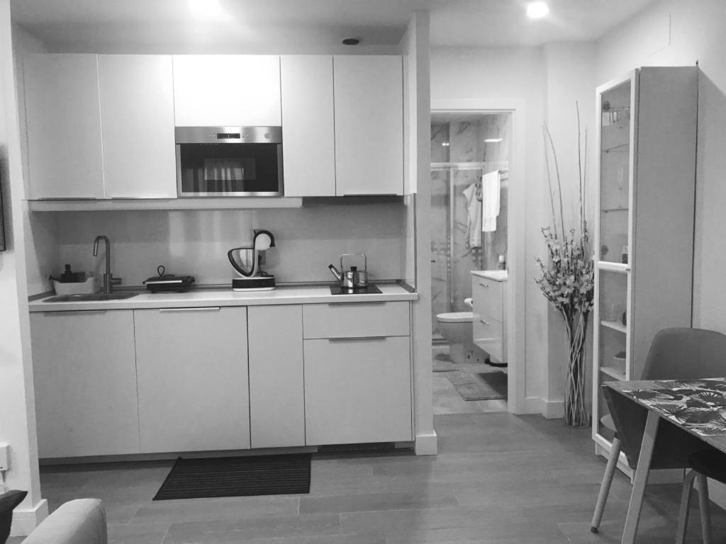 Apartment By The Ocean-The Tourist Dream- Canteras Beach