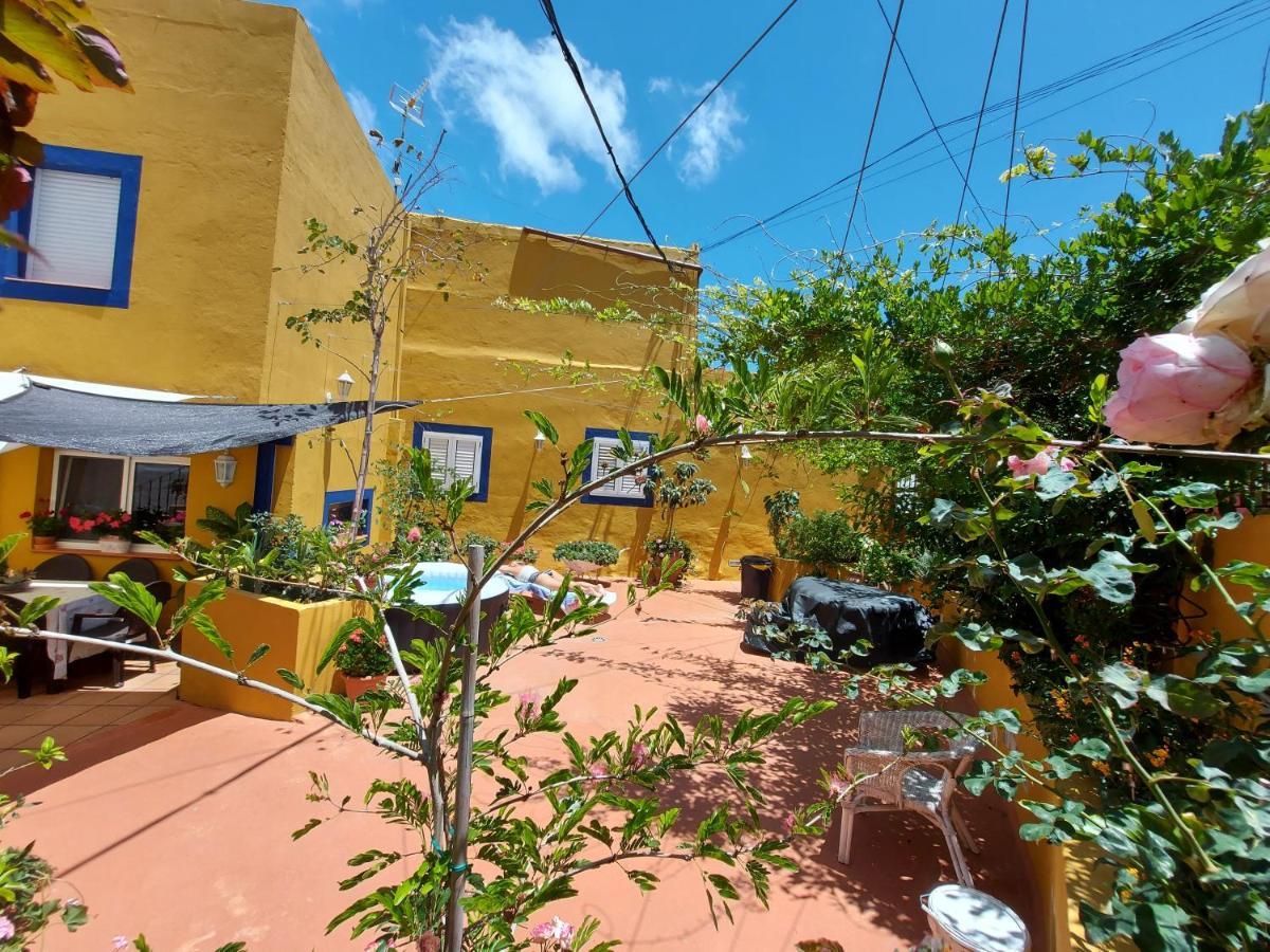Casa Maestro Lelo – Acogedora Canaria Con Patios Y Jardines De Flores Сasa de vacaciones Las Palmas de Gran Canaria