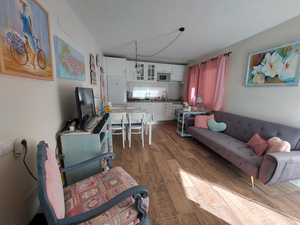 Casa Maestro Lelo – Acogedora Canaria Con Patios Y Jardines De Flores * Las Palmas de Gran Canaria