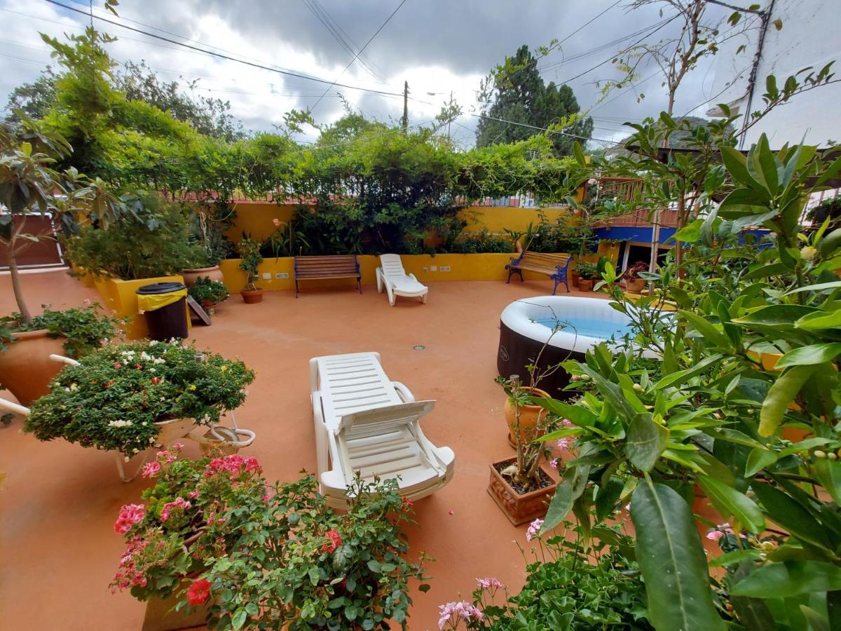 Casa Maestro Lelo – Acogedora Canaria Con Patios Y Jardines De Flores Сasa de vacaciones *