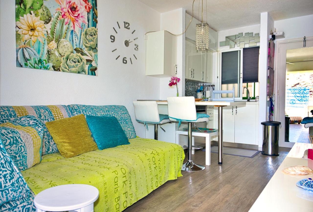 Malibu 2 Con Aire Acondicionado, Campo De Tennis Y Piscina Con Solarium *