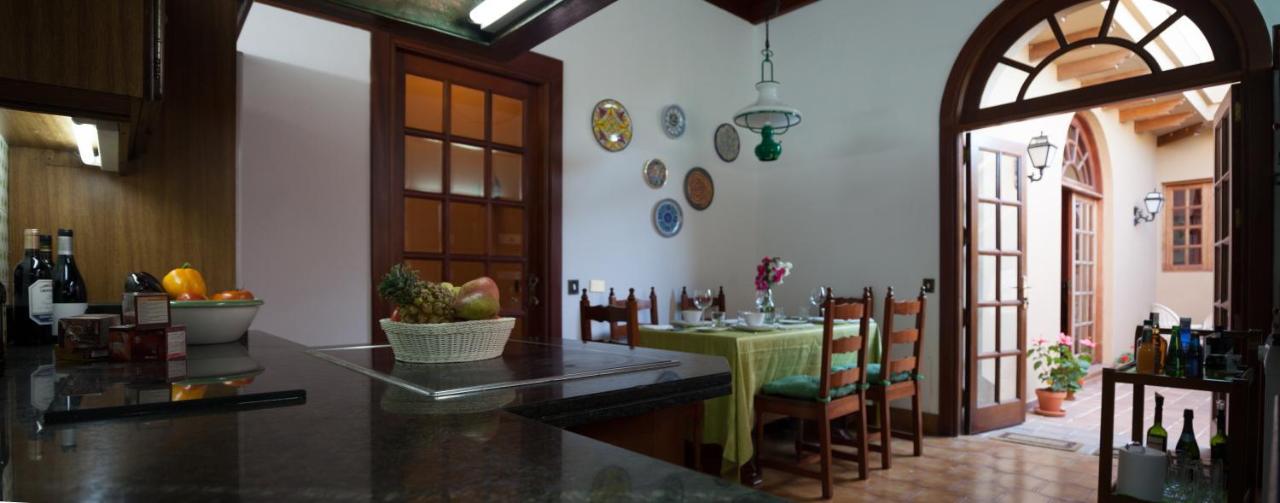 Holiday home Casa Emblematica Oliva