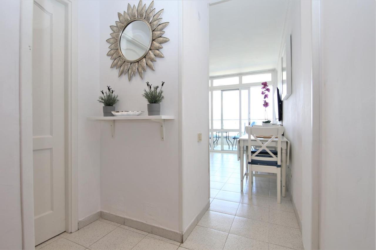Overlooking Yumbo Centre With Heated Pool Apartment Maspalomas (Gran Canaria)