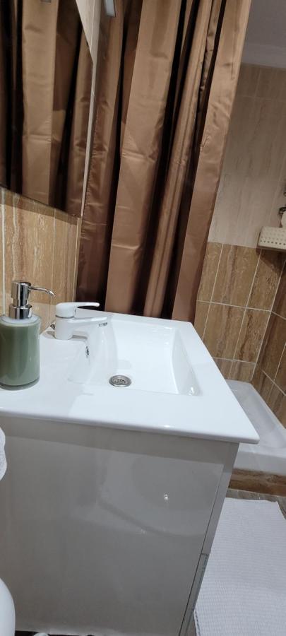 Intrasuelo White En Palmas Apartamento *